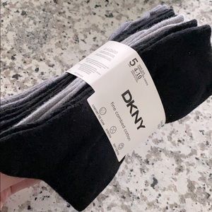 DKNY Cotton Ladies’ Crew Socks